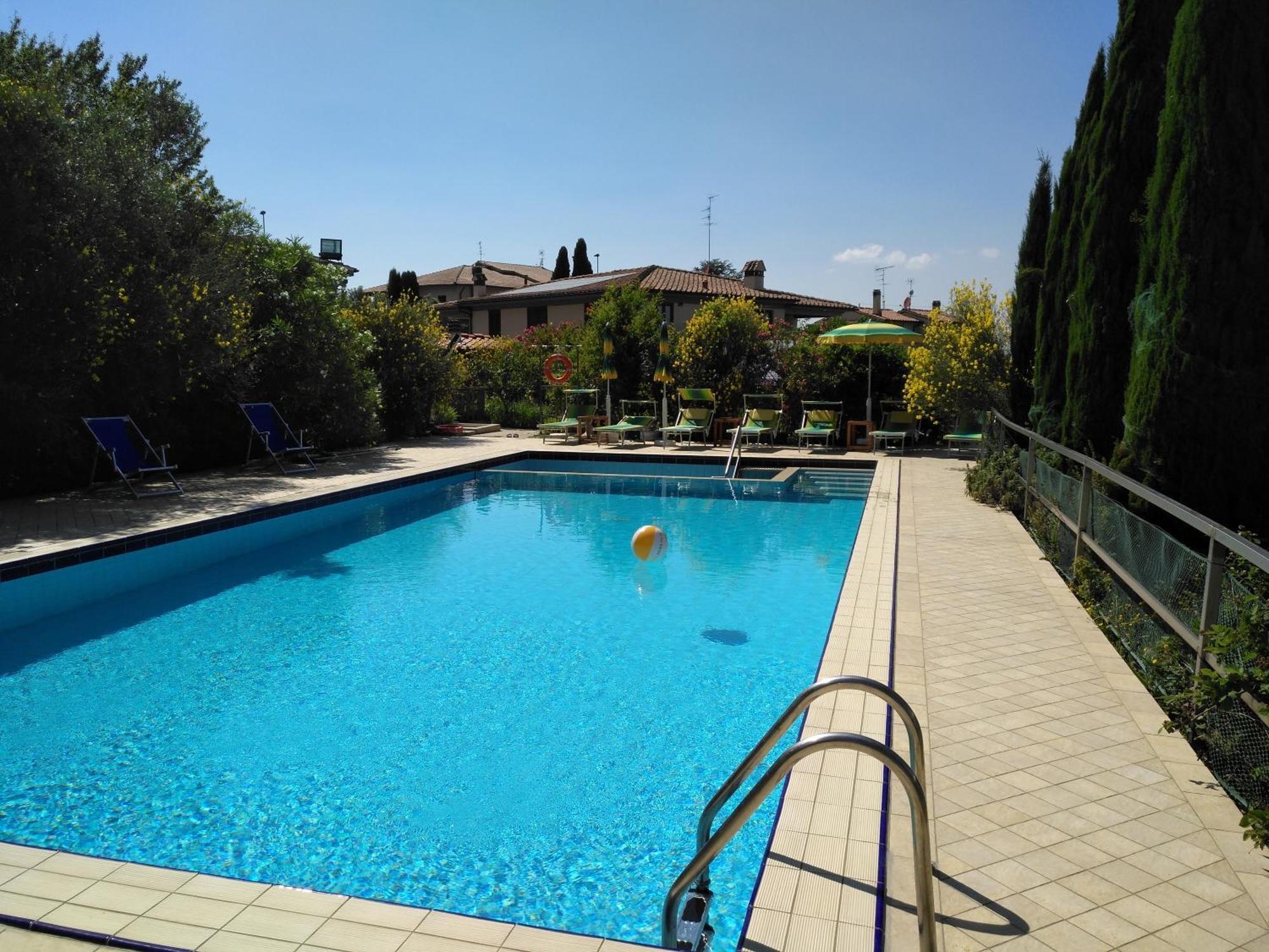 Holiday Home Villa Bobolino Монтелупо-Фьорентино Экстерьер фото